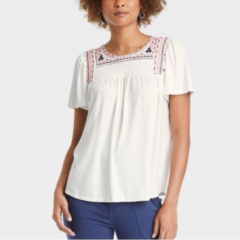 Knox Rose large Women's Flutter Short Sleeve Embroidered Top, White
